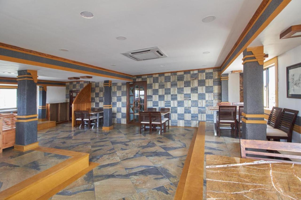 Hotel Mart View Kochi 外观 照片