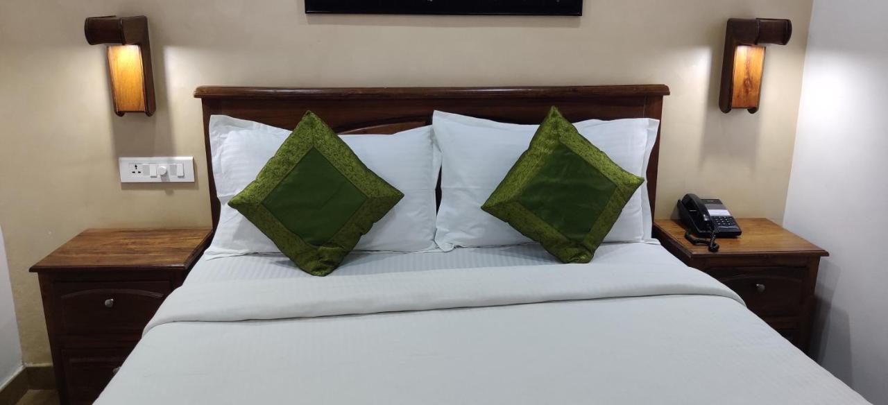 Hotel Mart View Kochi 外观 照片