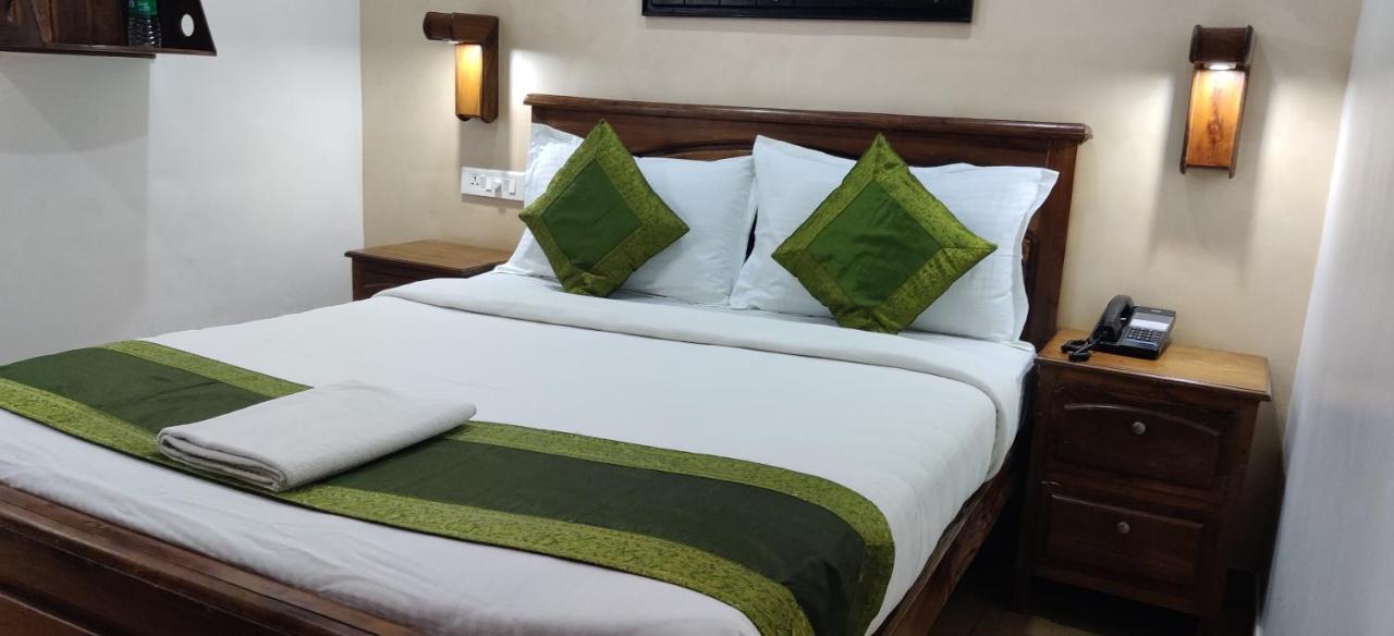 Hotel Mart View Kochi 外观 照片