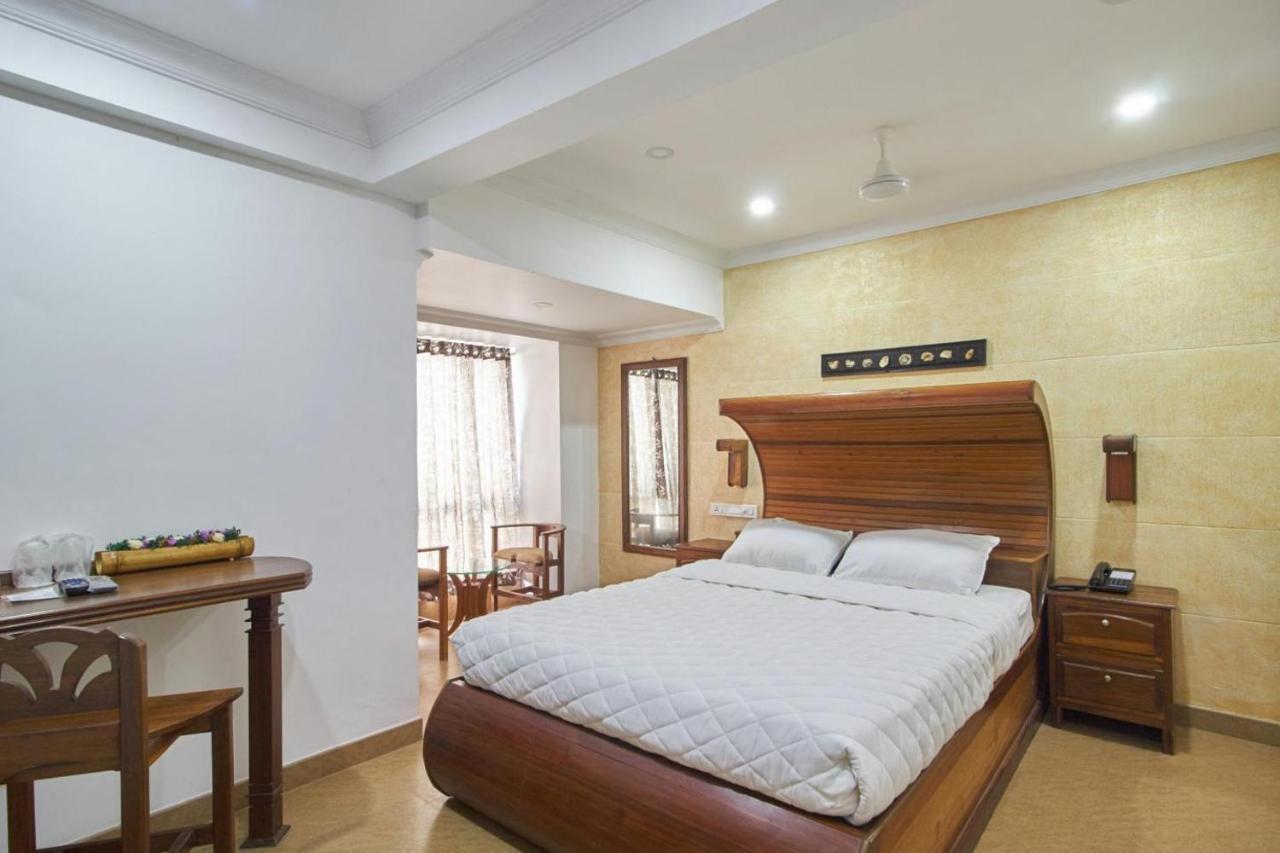 Hotel Mart View Kochi 外观 照片