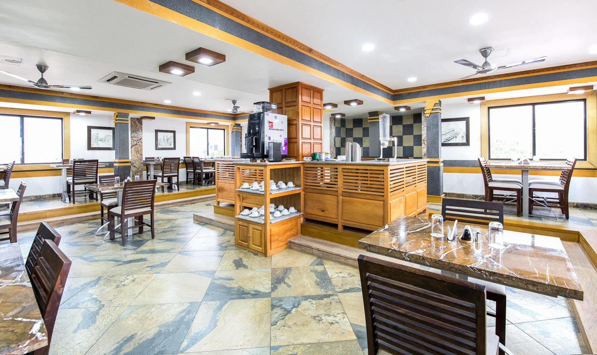 Hotel Mart View Kochi 外观 照片